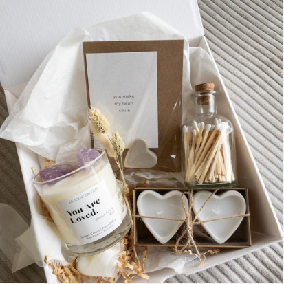 Giftbox 'You are loved'