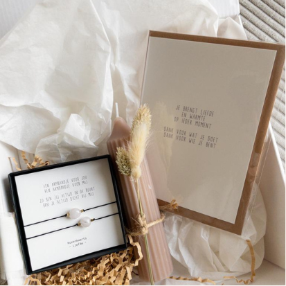 Giftbox met kristalarmband