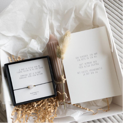 Giftbox met kristalarmband