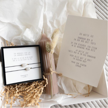Giftbox met kristalarmband